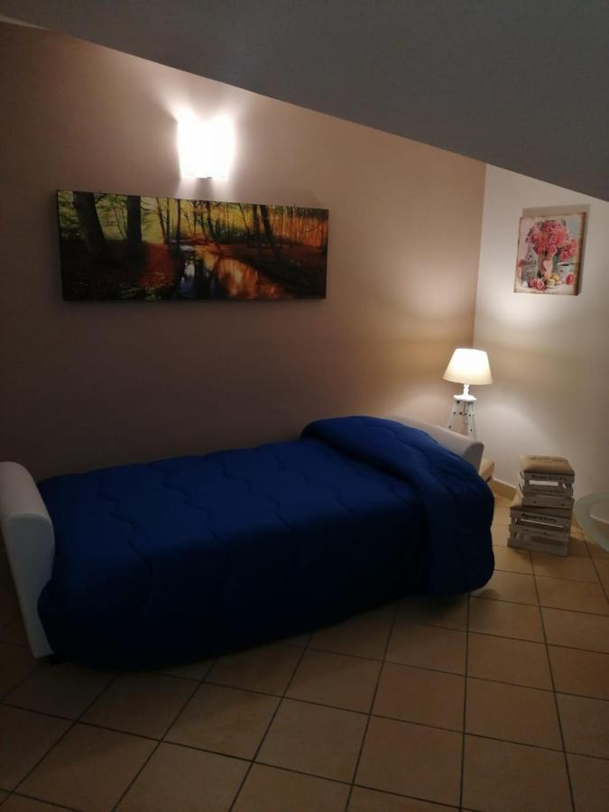 סנטה מריה קפואה וטרה B&B Louise מראה חיצוני תמונה
